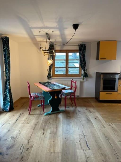 Charmante Farbenfrohe Wohnung Fuer Zwei Fischbachau Extérieur photo