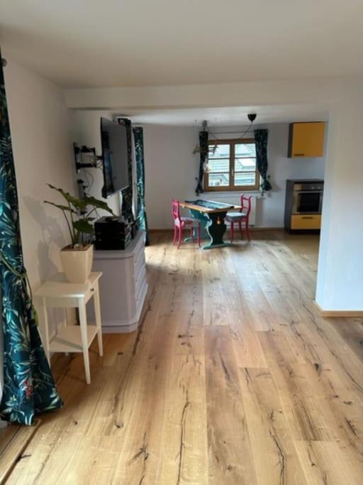 Charmante Farbenfrohe Wohnung Fuer Zwei Fischbachau Extérieur photo