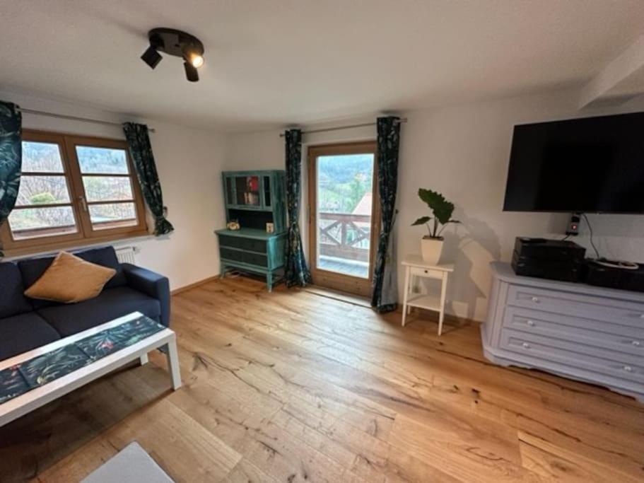 Charmante Farbenfrohe Wohnung Fuer Zwei Fischbachau Extérieur photo